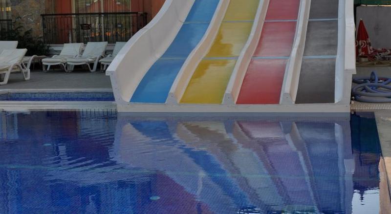 Aparthotel Club Dena Marmaris Zewnętrze zdjęcie