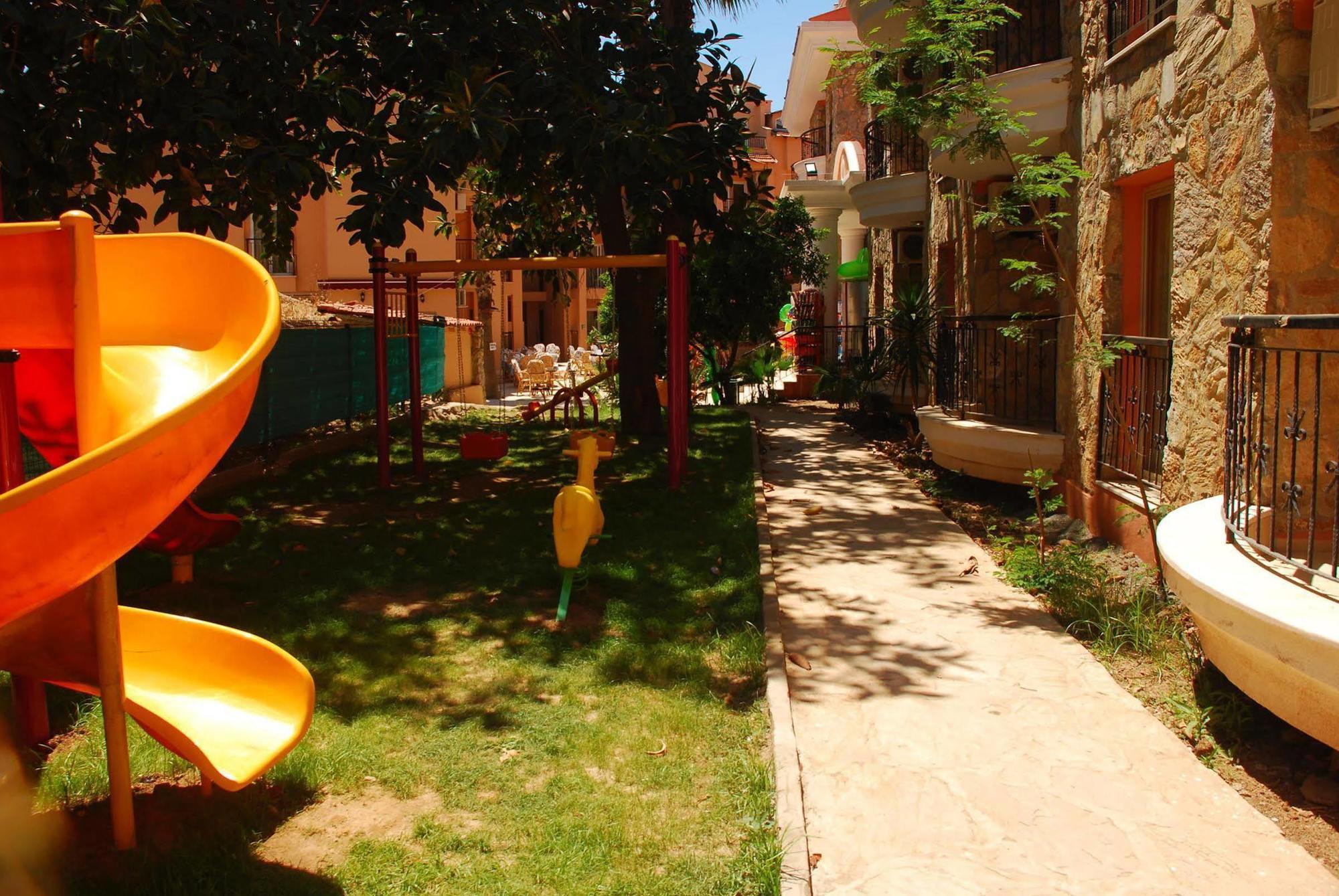 Aparthotel Club Dena Marmaris Zewnętrze zdjęcie