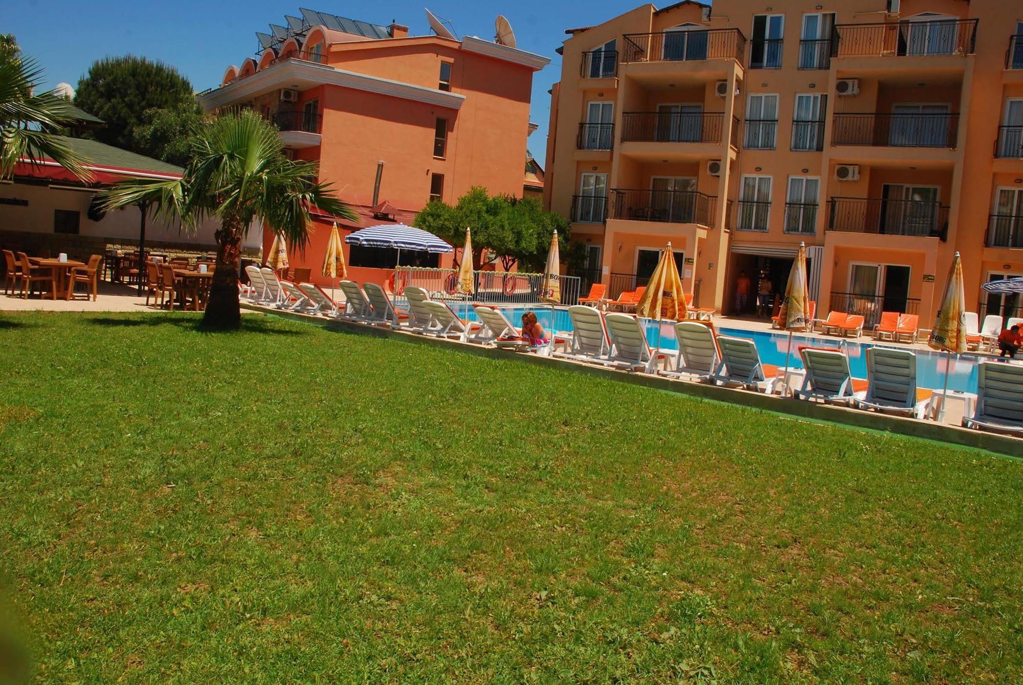 Aparthotel Club Dena Marmaris Zewnętrze zdjęcie